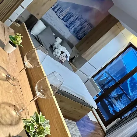 Lux A18 & Centar * Kopaonik